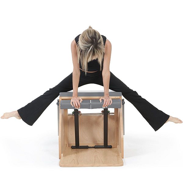 Комбінований стілець з дерев'яною основою Elina Pilates ELN 700065 Grey