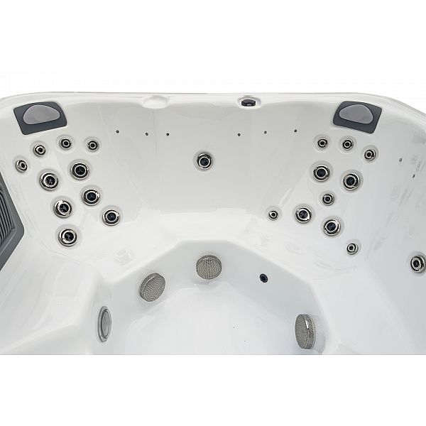 Гідромасажна ванна 500 P2 Garden з контролером Balboa