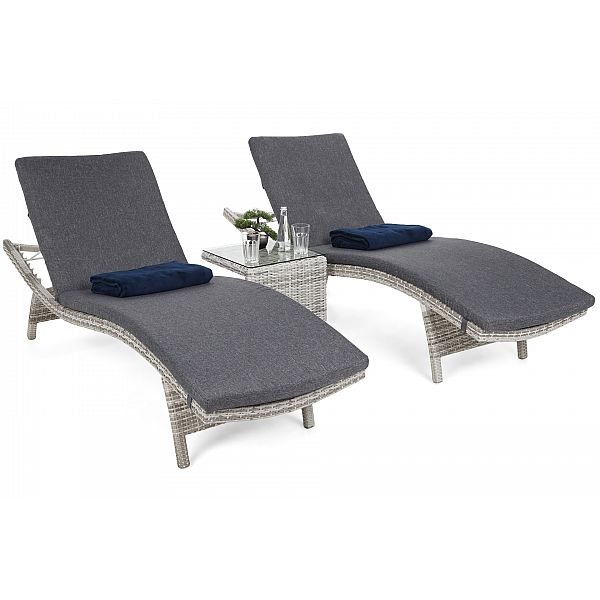 Набір садових шезлонгів з техноротангу Marbella Light Grey / Grey Melange зі столиком