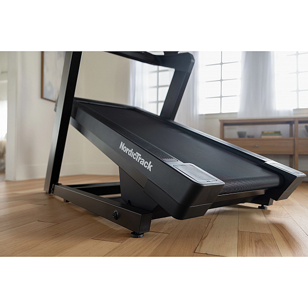 Беговая дорожка NordicTrack X16