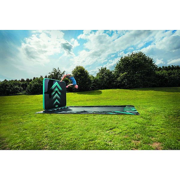 Батут Berg Ultim Elite FlatGround 500см Black + AeroWall 2x2 Black