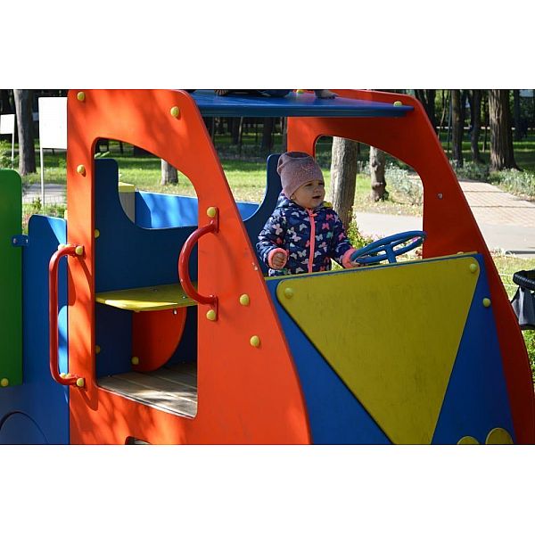 Машинка з гіркою InterAtletika TE501