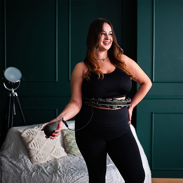 Хула-хуп с утяжелителем HMS HHW12 Plus Size, 48-125см, черный