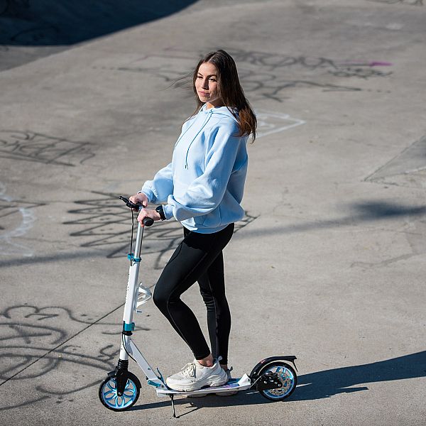 Самокат Nils Extreme HM2040T білий
