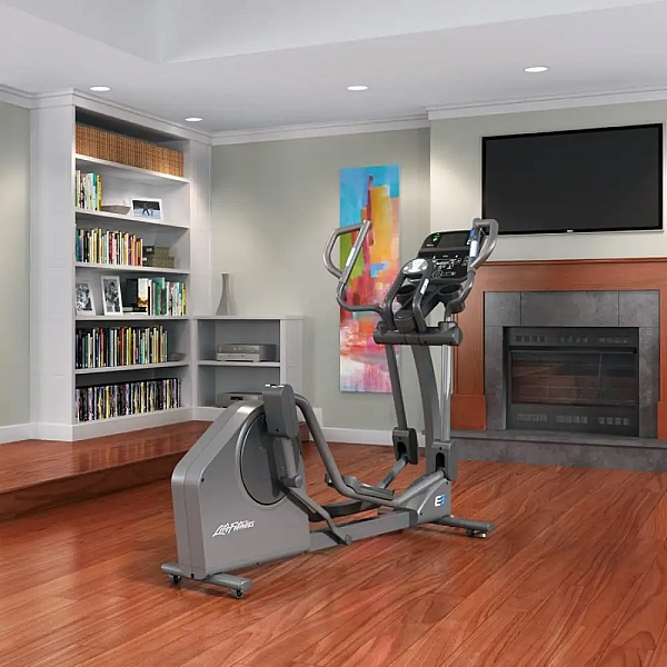 Орбітрек Life Fitness E3 Track Connect