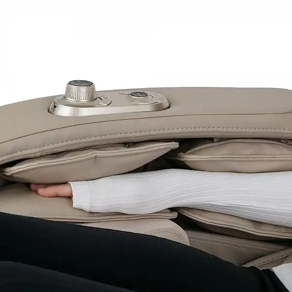 Крісло масажне inSPORTline Cortela Колір Бежевий