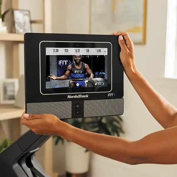 Гребний тренажер NordicTrack RW700