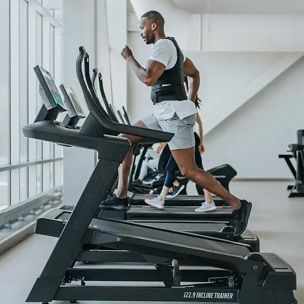 Бігова доріжка FREEMOTION INCLINE TRAINER i22.9
