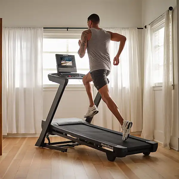 Бігова доріжка електрична NordicTrack T10