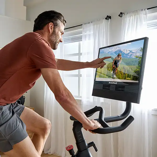 NORDICTRACK Велотренажер спінінговий 24 STUDIO BIKE