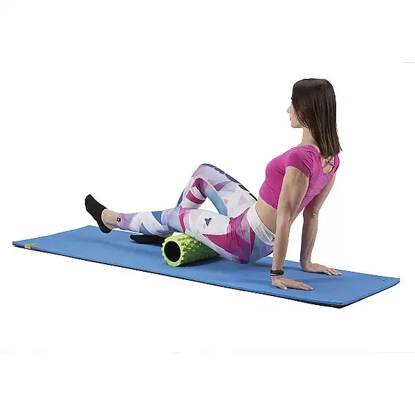 Масажний ролик HMS FS103 зелений 33см