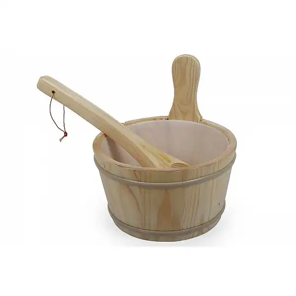Дерев'яне відро з ополоником для фінської сауни