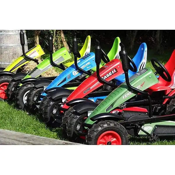 Веломобіль BERG New Holland BFR 3