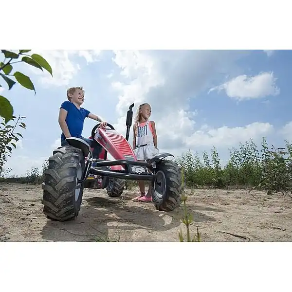 Веломобіль BERG New Holland BFR 3