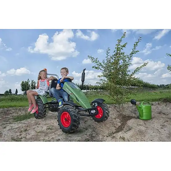 Веломобіль BERG New Holland BFR 3