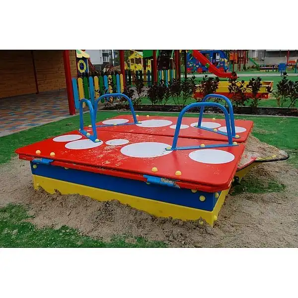 Пісочниця із захисними стулками «Сонечко» InterAtletika T314