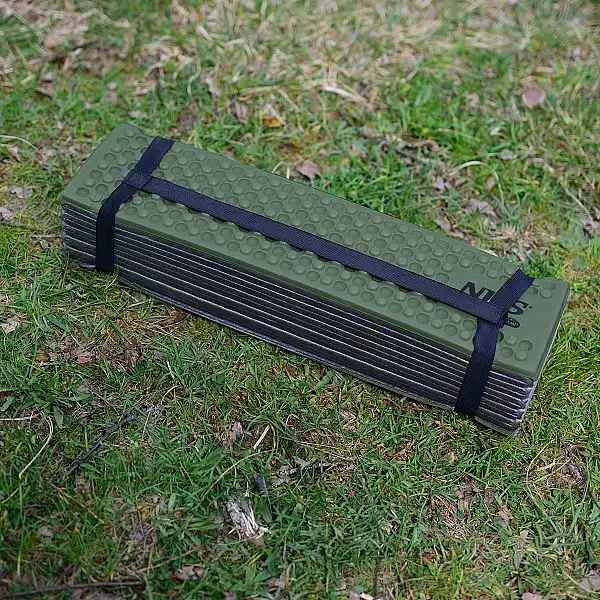 Карімат туристичний складаний Nils Camp NC1768 188см зелений