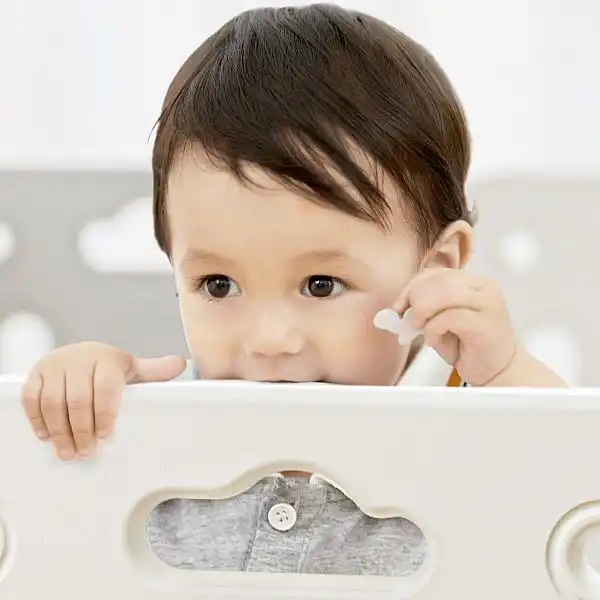 Манеж пластиковий inSPORTline Klaudino 16+2 288 x 208 x 66 см