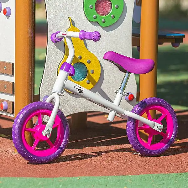 Біговел Nils Fun RB102 білий