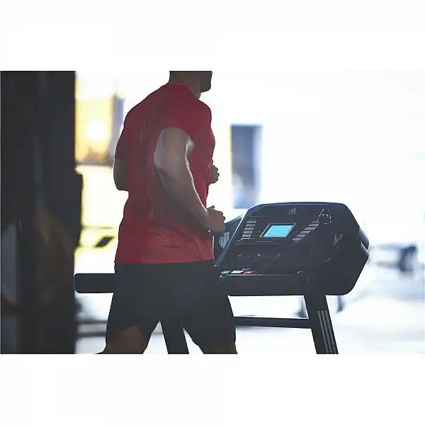 Бігова доріжка Adidas T-16 AVEN-10421BK