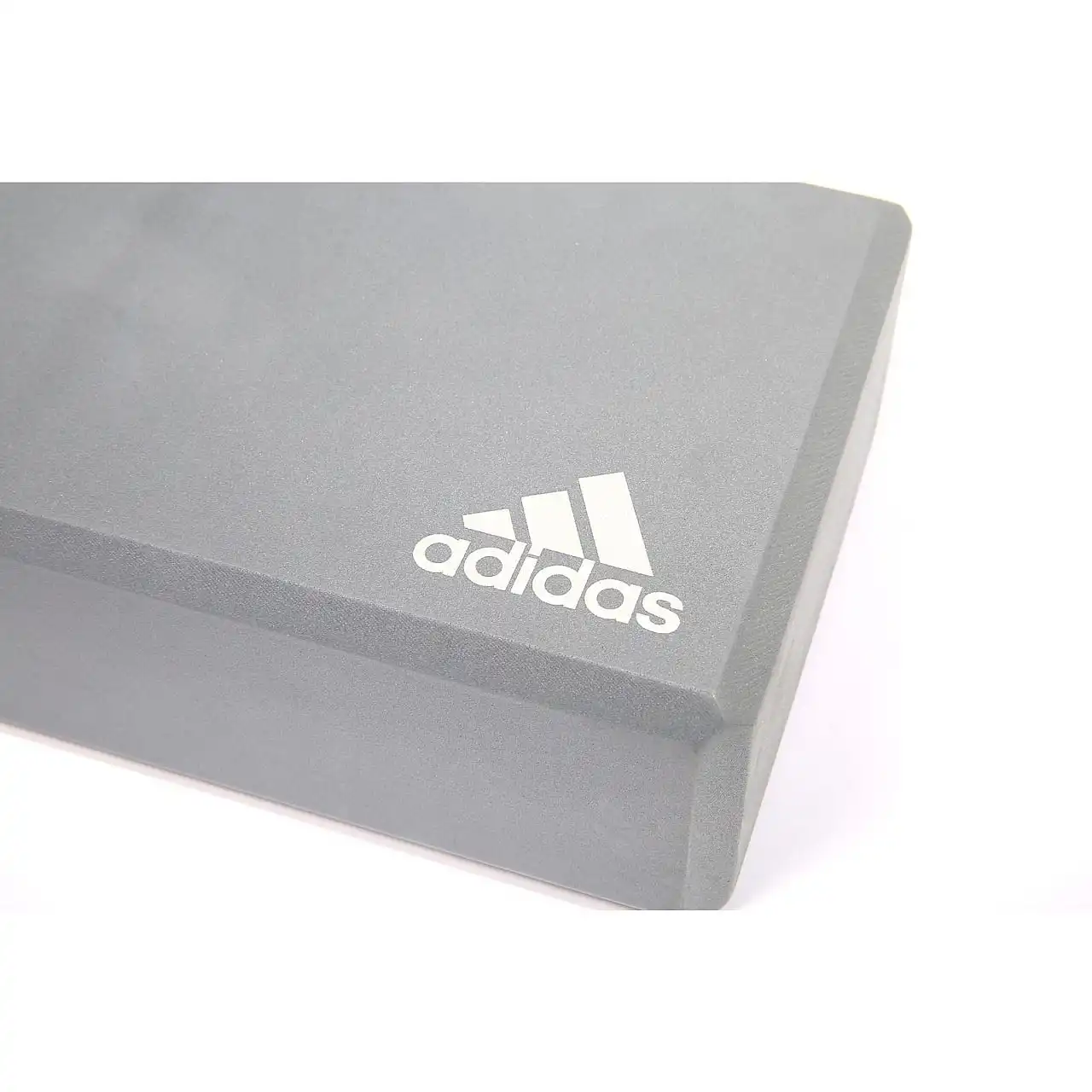 Блок для йоги з піни Adidas ADYG-20100FOAM сірий