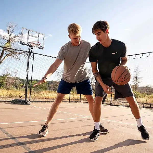 LifeTime означає Basketball Brooklyn 90981
