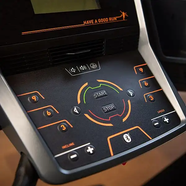 Бігова доріжка електрична KETTLER ALPHA RUN 200