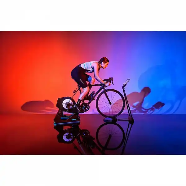 Велотренажер ролерний Tacx NEO 2T Smart